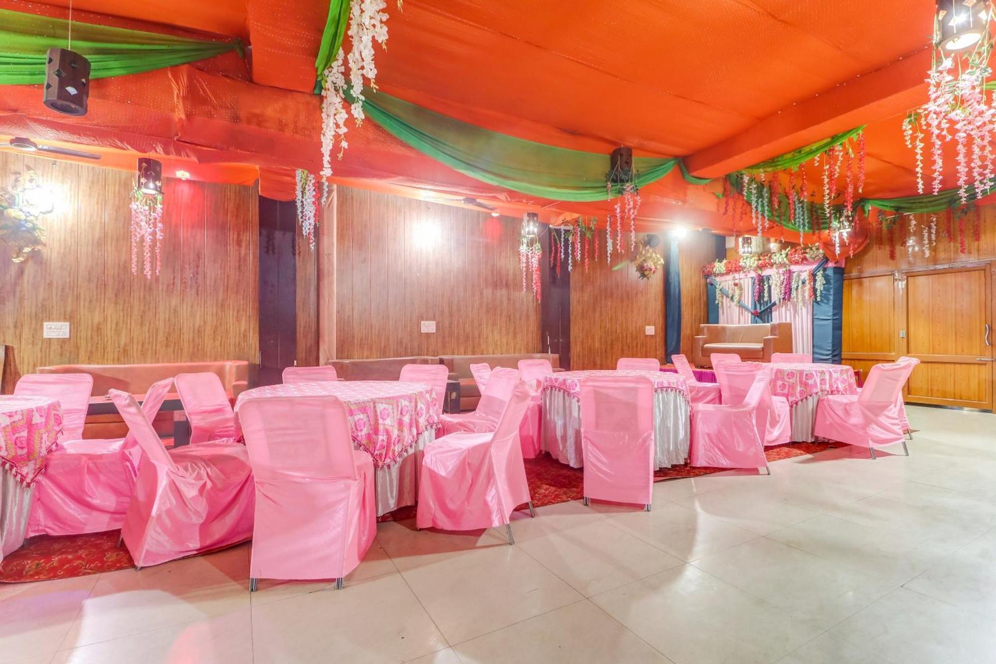 卢迪亚纳 Townhouse酒店 外观 照片